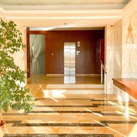 Blvd De La Croisette 82A, Cannes, La Reale Exteriör bild